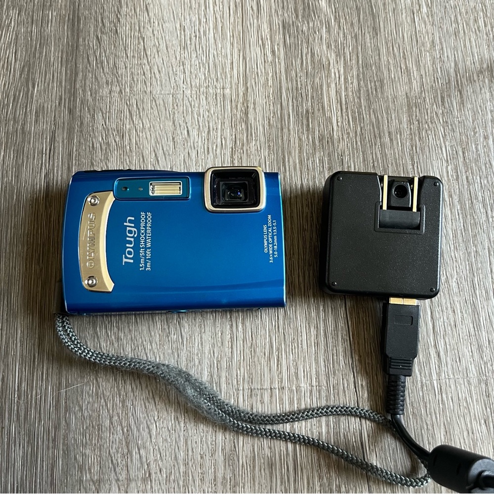 Olympus tough under water camera